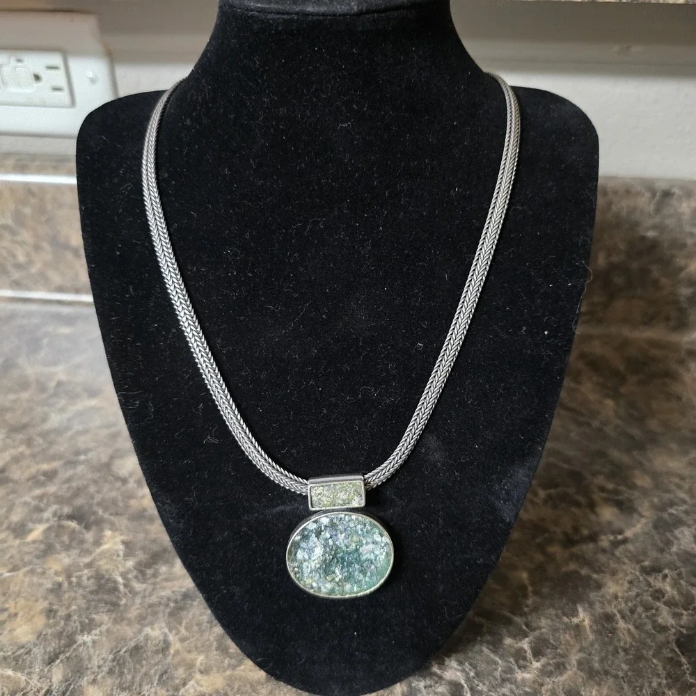 925 Sterling Silver Iridescent Roman Glass Style Pendant Necklace Green Artisan